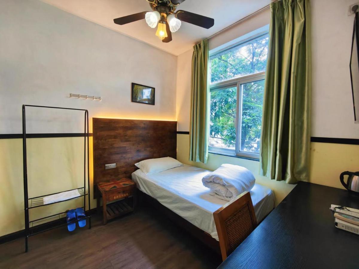 Haikou Banana Hostel Exterior photo